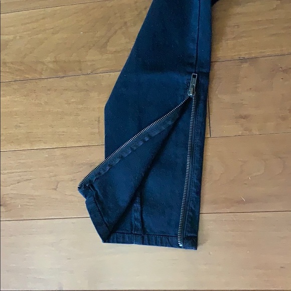 🛍 2 for $20 NWT Black Skinny Zipper Jeggings - Picture 7 of 7